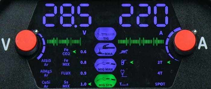 tecno-mig-224-synergic-led-4x4-7a5603d9af0e42ed8c47a2b0f02345c0-295411c3.jpg