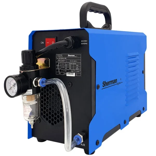cutter-41-led-tyl-skos-700-600x600.webp