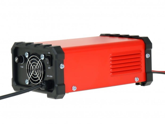 inver-sprint-30a-12v-automatic-308667f4d91d408ba12bbca7eb1d8601-d1fefff7.jpg